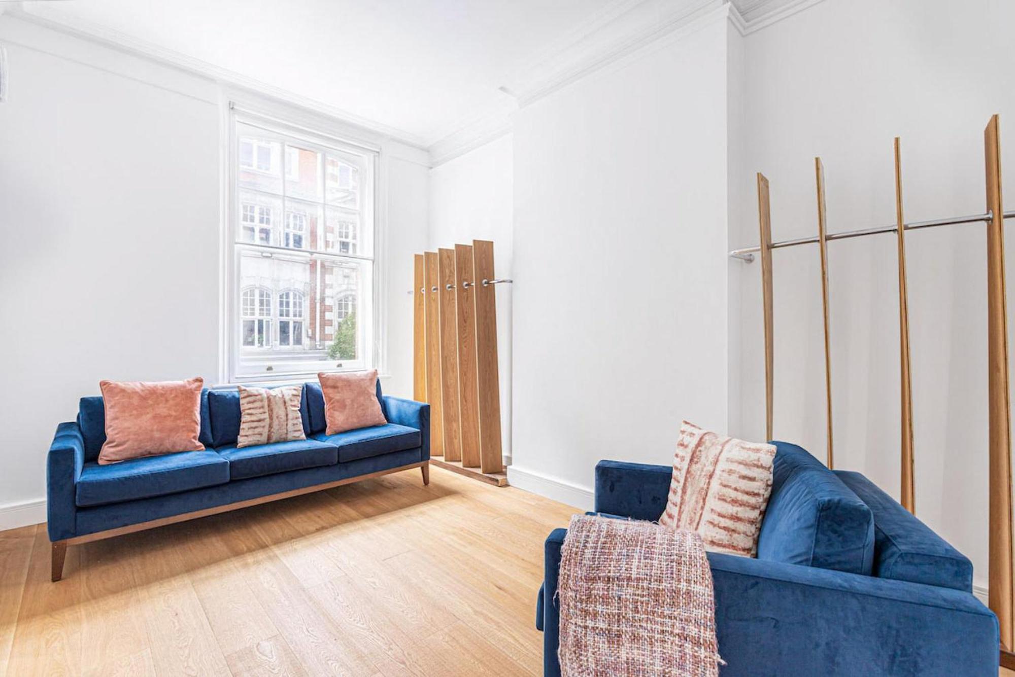 Contemporary Flat In The Centre Of Fitzrovia